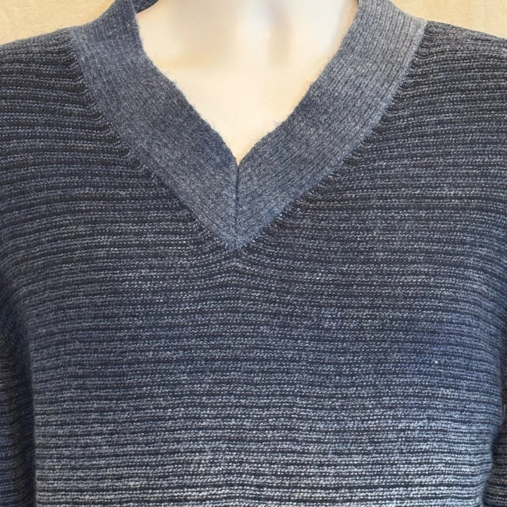 A-187 Men’s‎ Geoffrey Beene Blue & Gray Long Sleeve Pullover Sweater Size XXL